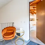 Loft Park & Rail Free Parking Como