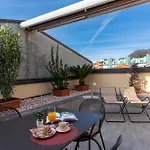 Loft Park & Rail Private Parking Included Appartement